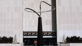 Combo: Smithsonian Natural History + Air & Space Museum Tour