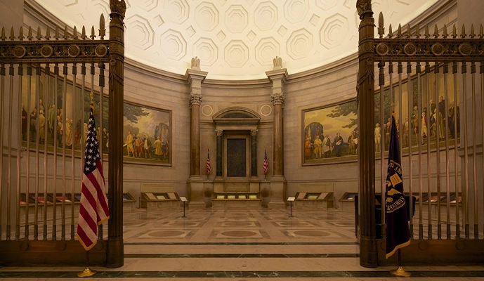 Combo: National Archives Museum + National Portrait Gallery Tour - Image 3
