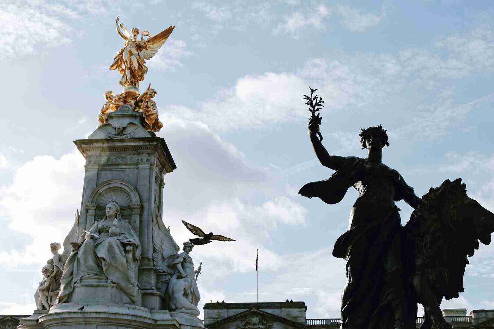 When to Visit the World's Most Popular Tourist Destinations