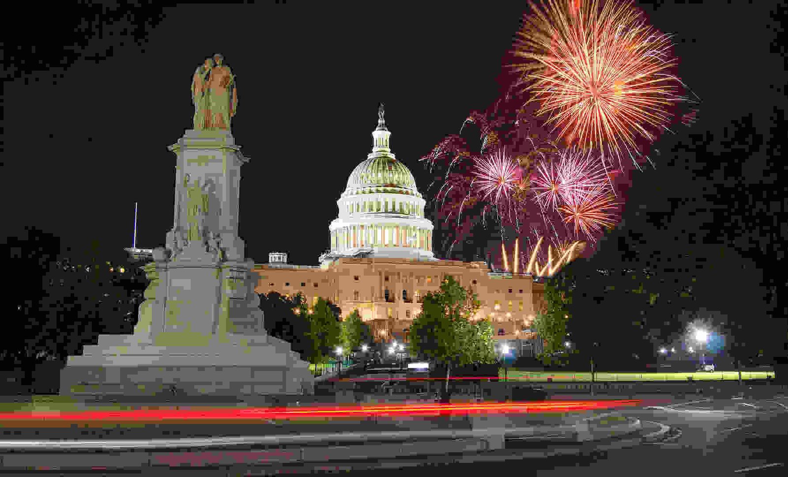 The Best Places to Celebrate New Year’s Eve in Washington DC