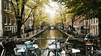 History of Amsterdam - City Center Guided Walking Tour