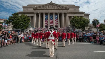 Combo: National Archives Museum + National Portrait Gallery Tour