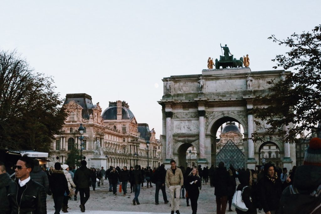 City-Paris-Walking-Guided-tour