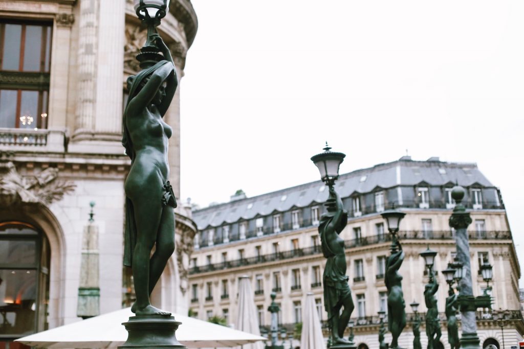 Guided-Tour-Walking-Paris-City