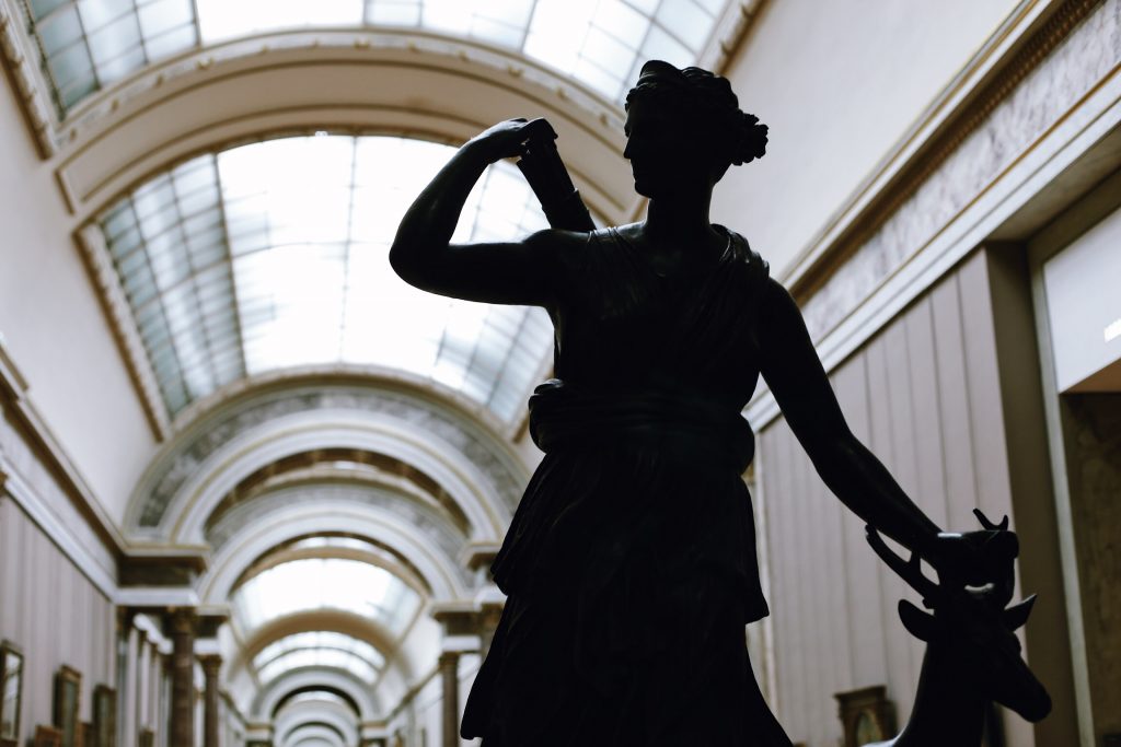 Milo-Guided-Lisa-Mona-Tour-Paris-Louvre-Museum